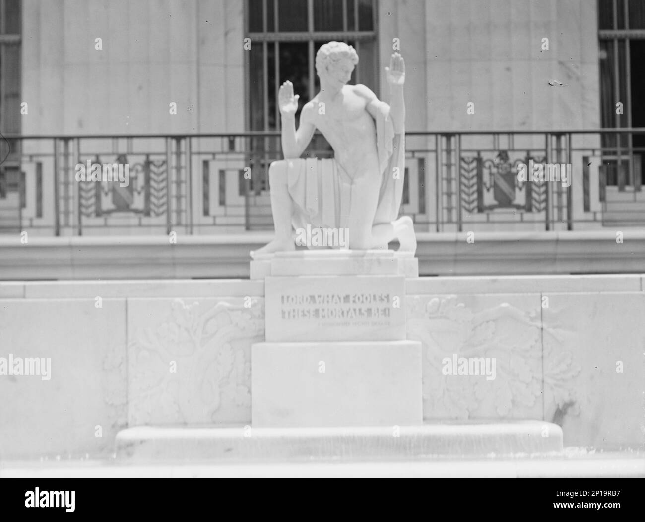 Puck statue at the folger library by brenda putnam between 1911 and