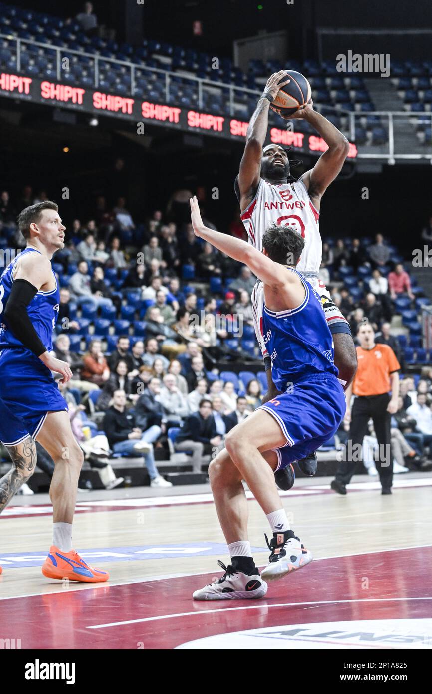 Antwerp's Desonta Bradford pictured in action during a basketball match