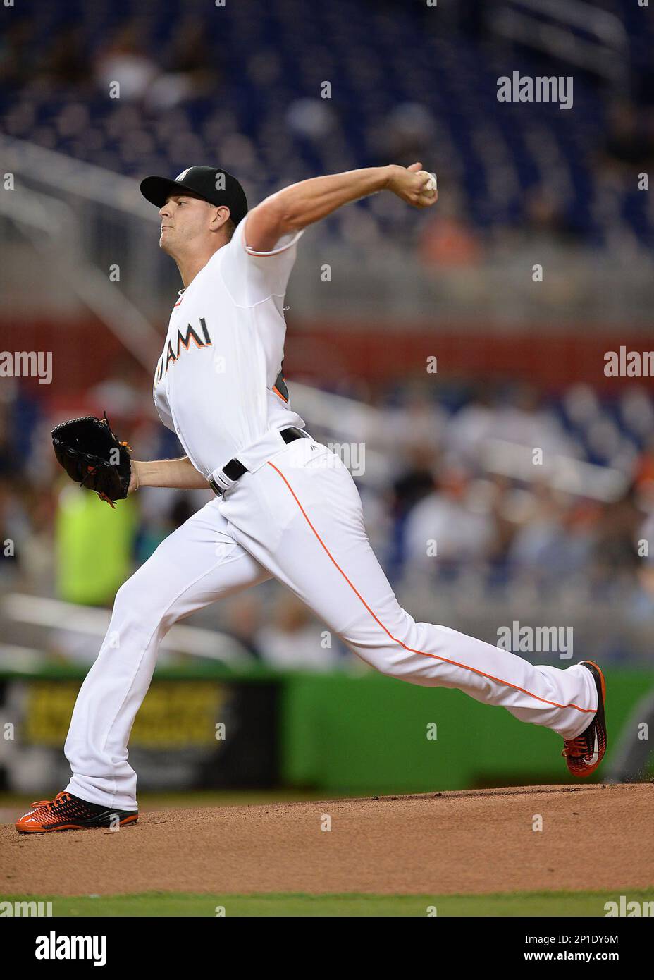 May 03, 2016 Miami Marlins relief pitcher Kyle Barraclough (46) during a  game between the Miami Marlins and the Arizona Diamondbacks at Marlins Park  in Miami, FL (Photo by JCS/Icon Sportswire) (Icon
