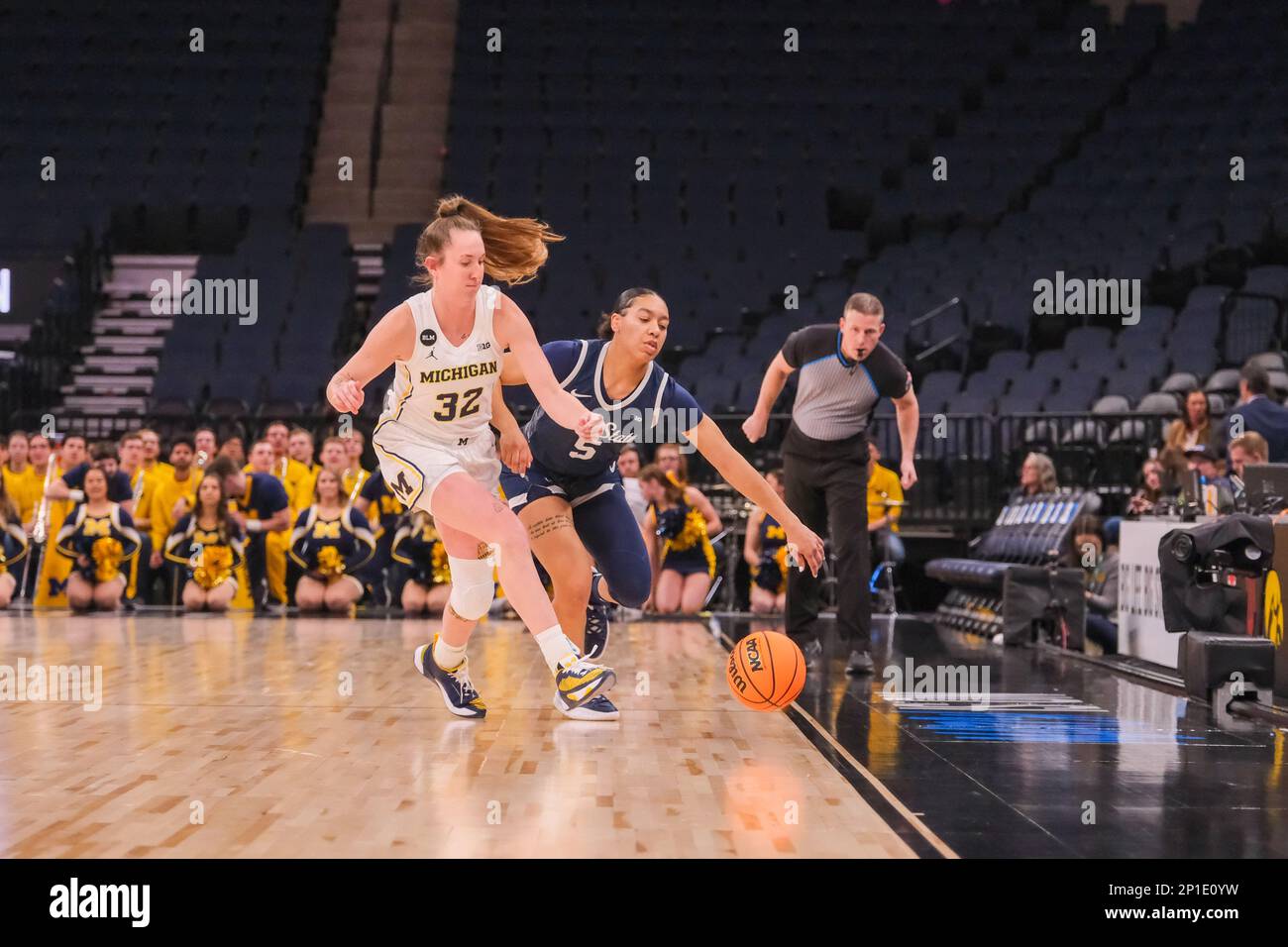 Minneapolis, Minnesota, USA. 2nd Mar, 2023. Penn State Nittany Lions guard LEILANI KAPINUS (5) and Michigan Wolverines guard LEIGHA BROWN (32) chase after the ball on the court during the first half of Penn State versus Michigan on Thursday March 2 at the 2023 Big Ten Women's Basketball Tournament in Minneapolis, Minnesota. Michigan won 63-61. (Credit Image: © Steven Garcia/ZUMA Press Wire) EDITORIAL USAGE ONLY! Not for Commercial USAGE! Stock Photo