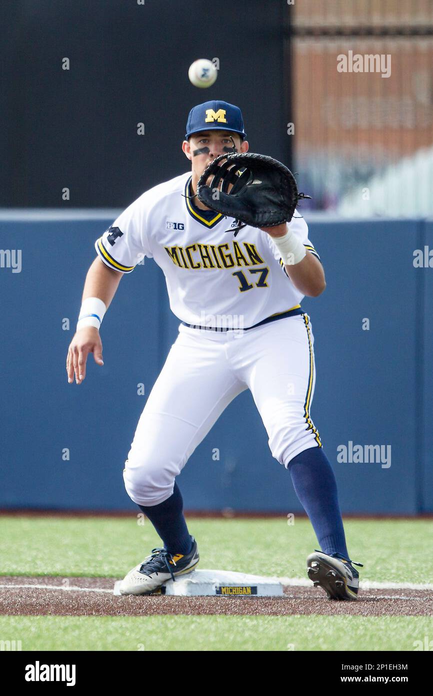 https://c8.alamy.com/comp/2P1EH3M/michigan-wolverines-first-baseman-drew-lugbauer-17-records-an-out-against-the-toledo-rockets-on-april-20-2016-at-ray-fisher-stadium-in-ann-arbor-michigan-michigan-defeated-bowling-green-2-1-andrew-woolleyfour-seam-images-via-ap-images-2P1EH3M.jpg