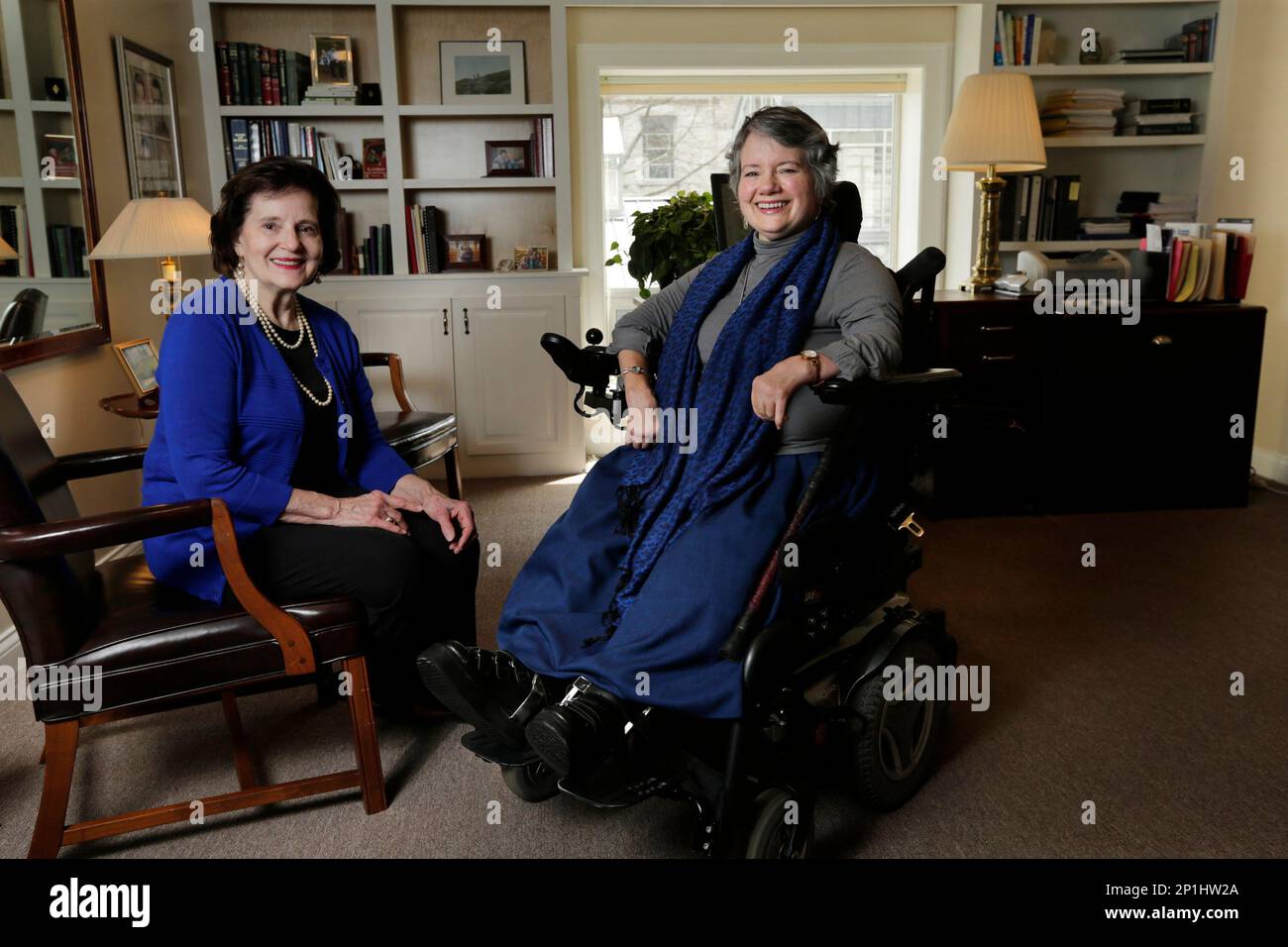 In This March 14, 2016, Photo, Amy Dougherty And Her Mother Shirley ...