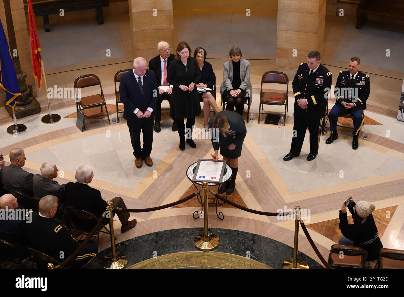 Letter of intent ceremony hi-res stock photography and images - Alamy