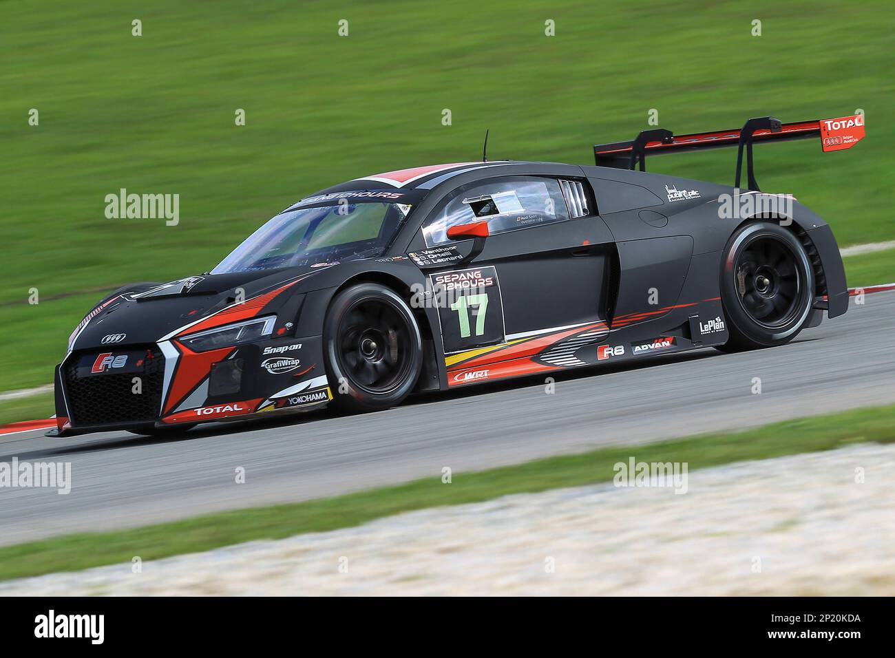 11 December 2015: #17 Audi R8 LMS of Belgian Audi Club Team WRT driven ...