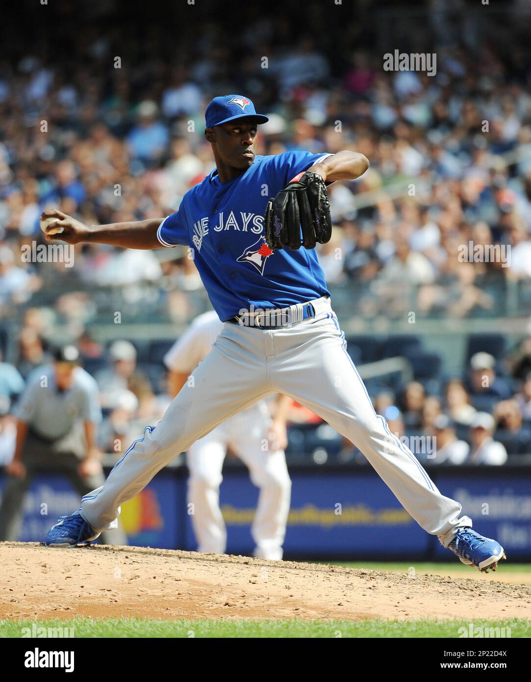 Signed LaTroy Hawkins Photograph