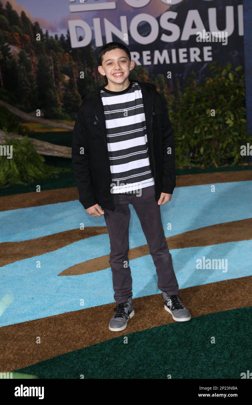 Photo By JMA STAR MAX IPx11 17 15Felix Avitia At The Good Dinosaur photo-by-jma-star-max-ipx11-17-15felix-avitia-at-the-good-dinosaur