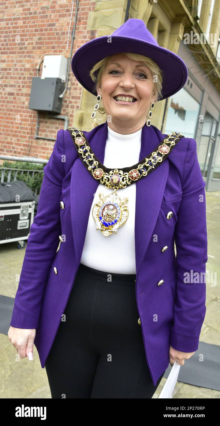 Manchester, UK, 4th March, 2023. The Lord Mayor of the City of Manchester, Councillor Donna Ludford, before making a speech to welcome participants to the walk. Walk for Women celebrates the forthcoming International Women’s Day 2023, Manchester, UK. This year’s global theme: ‘Embrace Equity’ focusses on how people can create an inclusive world. This event is organised by Manchester City Council and is part of Manchester’s International Women’s Day celebrations which will take place across the city in March.  This is the sixth year the Council has held the Walk for Women. International Women Stock Photo