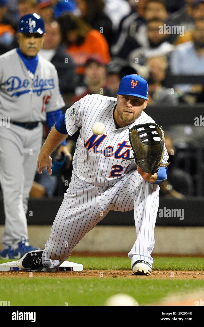 13 October 2015: New York Mets First Baseman Lucas Duda (21) During ...