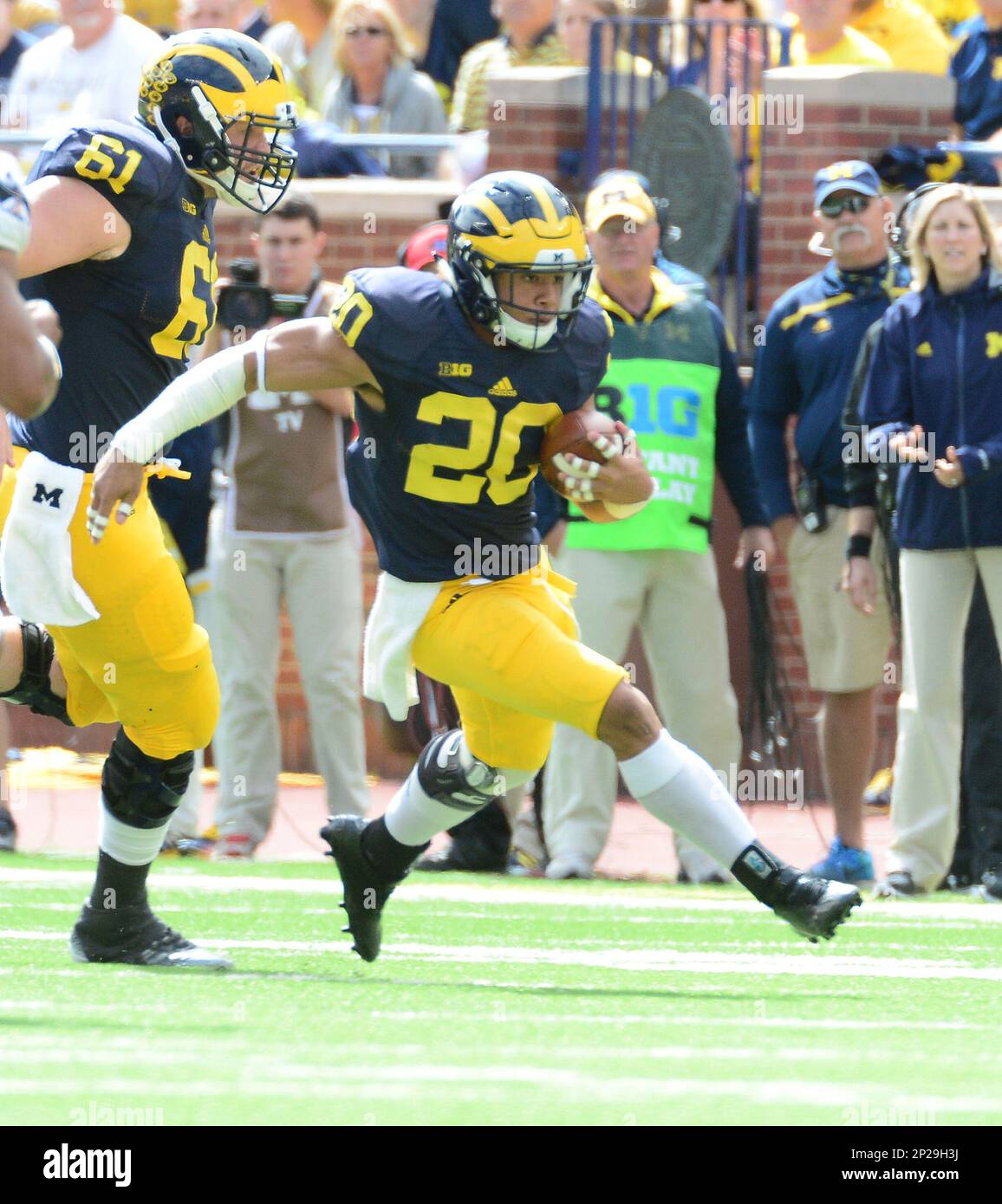 Michigan Wolverines Drake Johnson (20) during a game against the UNLV ...