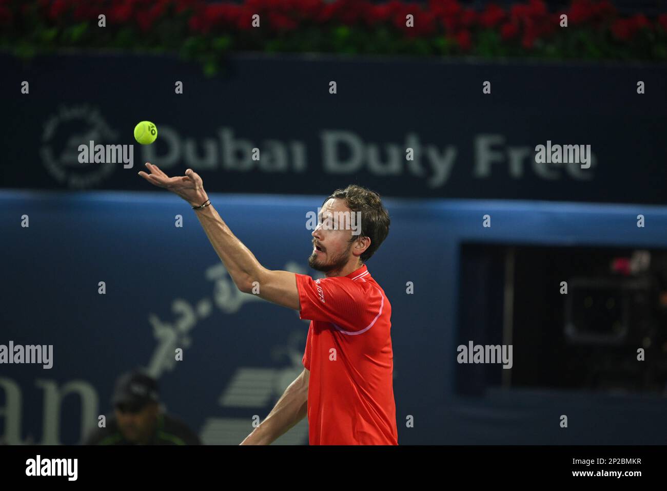 2,126 Dubai Tennis Tournament Day One Stock Photos, High-Res