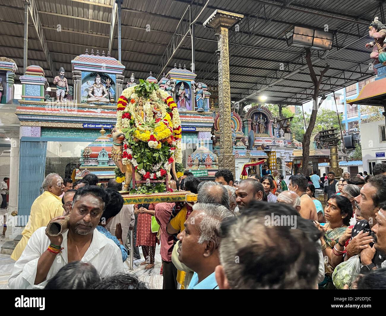 Introduction to Sani Pradosham Pradosham is an auspicious 3hour period