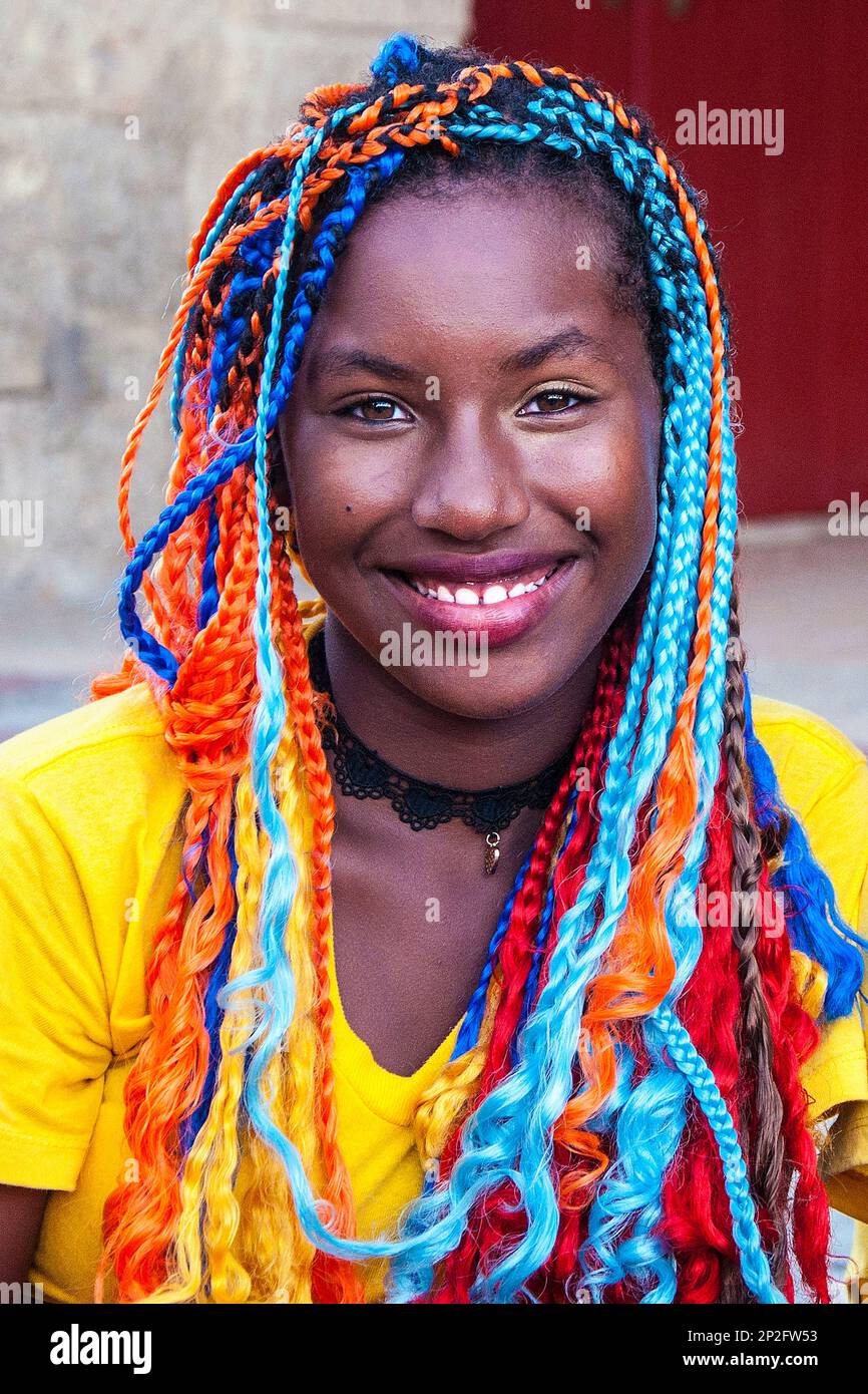 Black woman posing smiling during the carnivals of Cartagena, Colombia Stock Photo