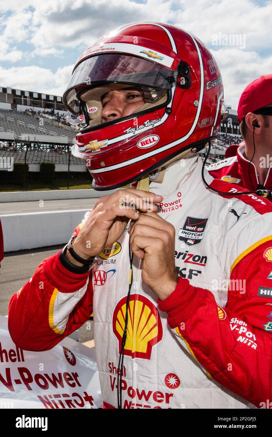 August 22, 2015: Helio Castroneves driver of the #3 Shell V-Power Chevrolet  on the grid during qualifying for the Verizon IndyCar Series ABC Supply 500  at Pocono Raceway in Long Pond, PA. (