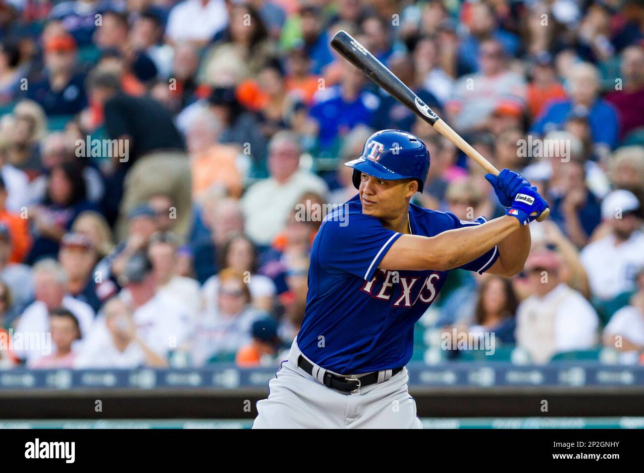 21 AUGUST 2015: Texas Rangers left fielder Will Venable (30) at bat ...