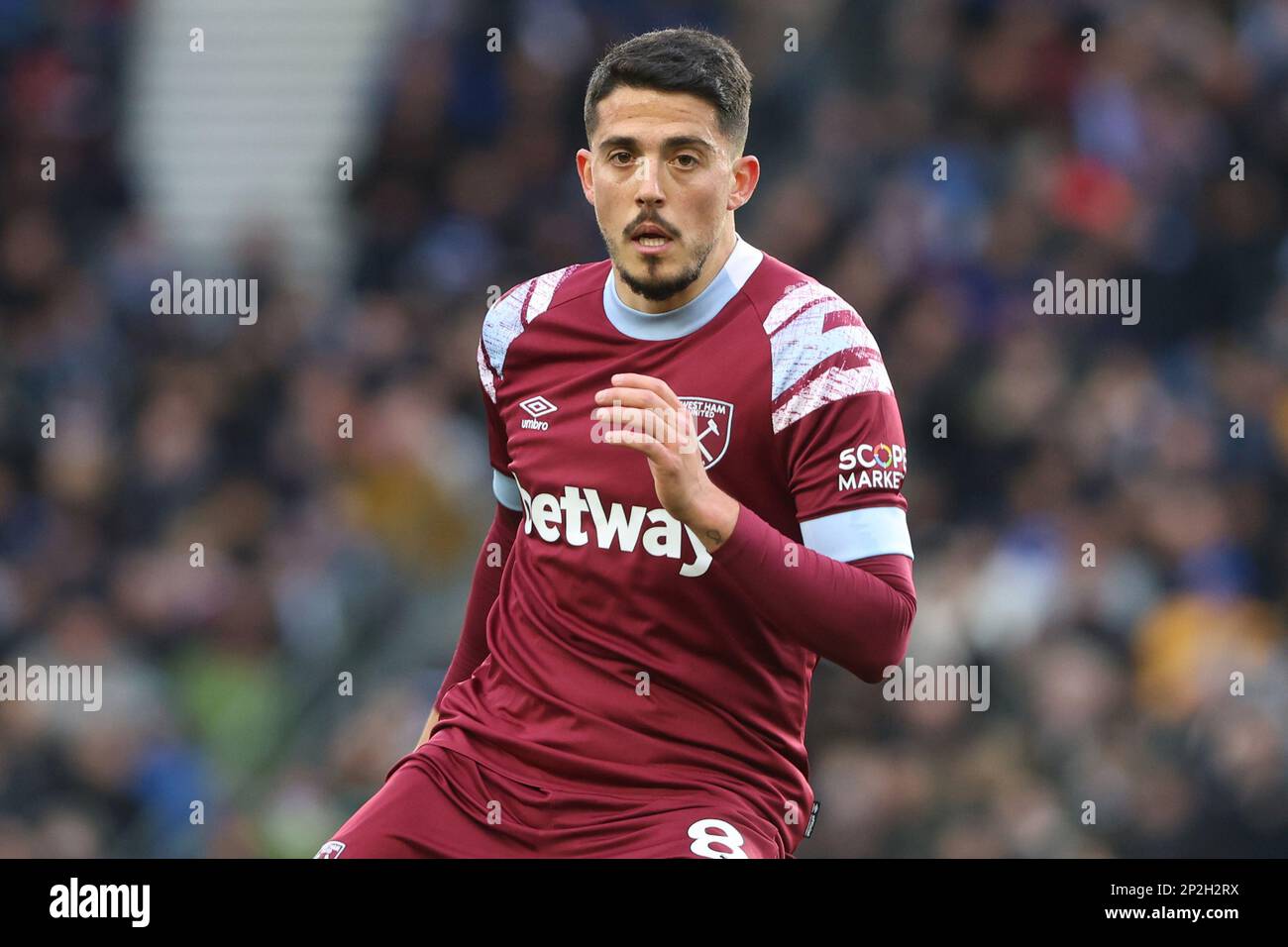 Pablo Fornals in action for West Ham United at the AMEX Stadium Stock Photo