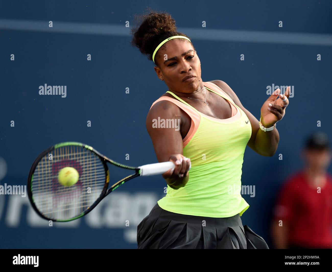 Venus WILLIAMS (USA) vs Belinda BENCIC (Switzerland) Dubai Tennis