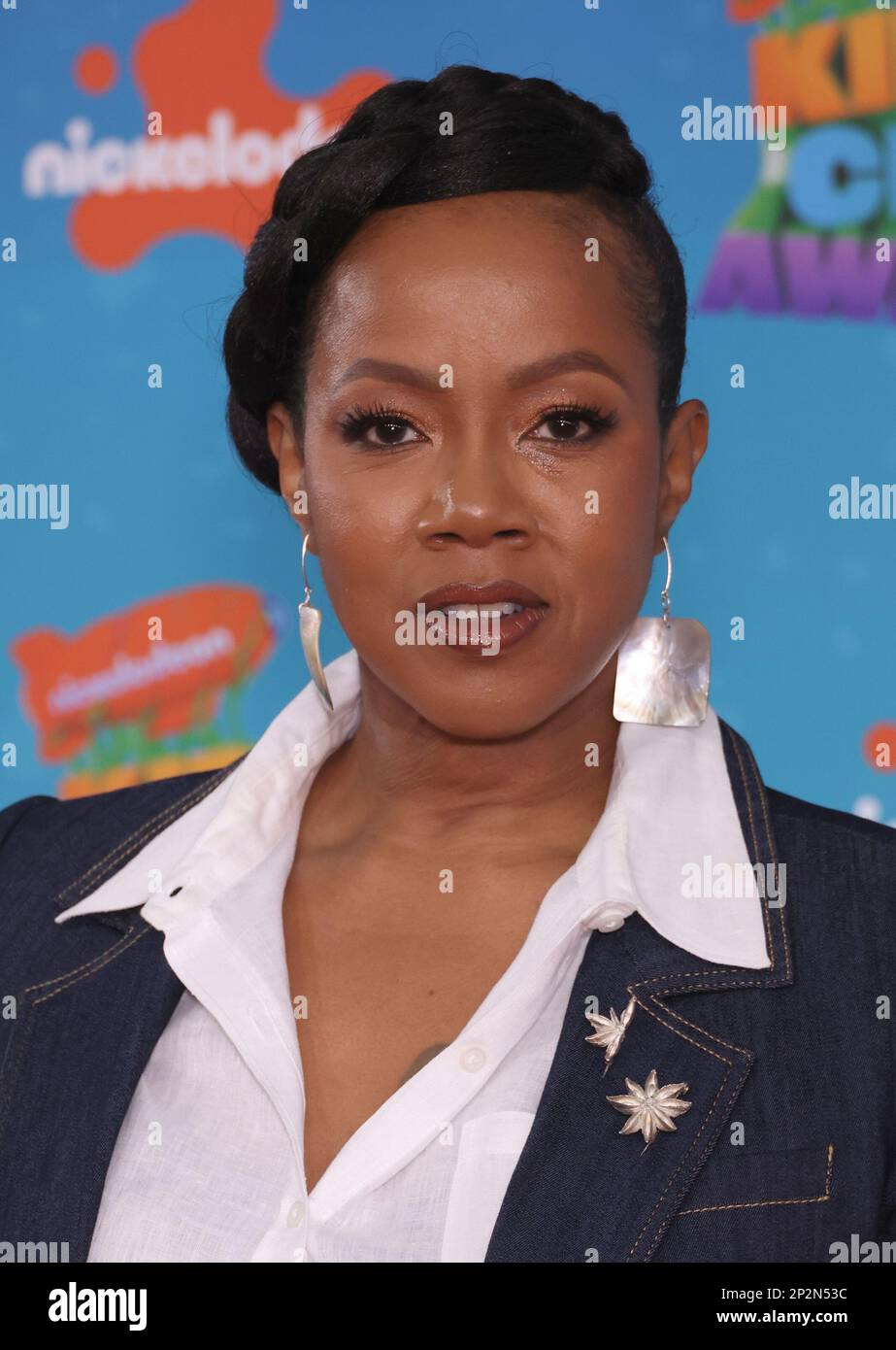 Marci T House arrives at the Nickelodeon Kids' Choice Awards on