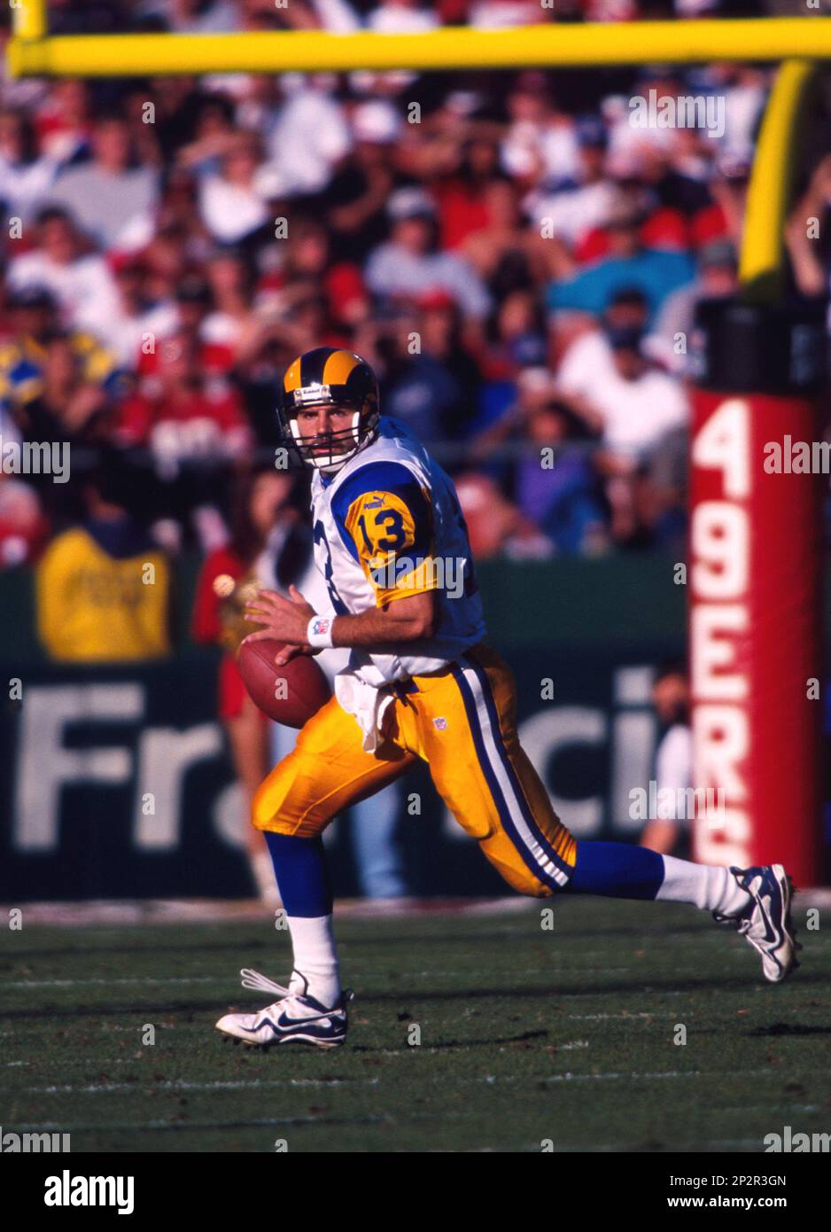 Kurt warner rams hi-res stock photography and images - Alamy