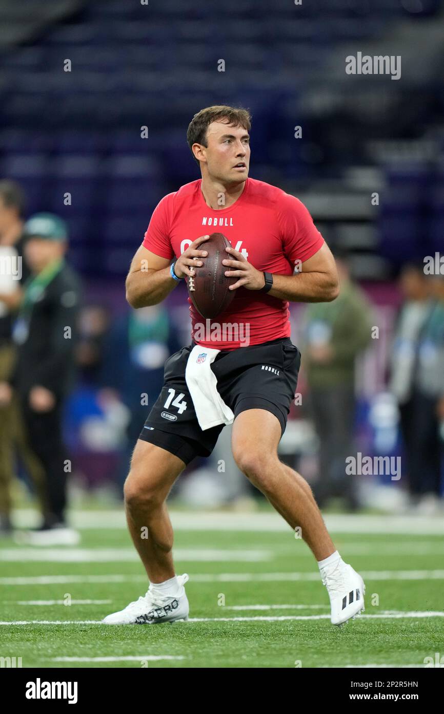 Houston quarterback Clayton Tune runs a drill at the NFL football