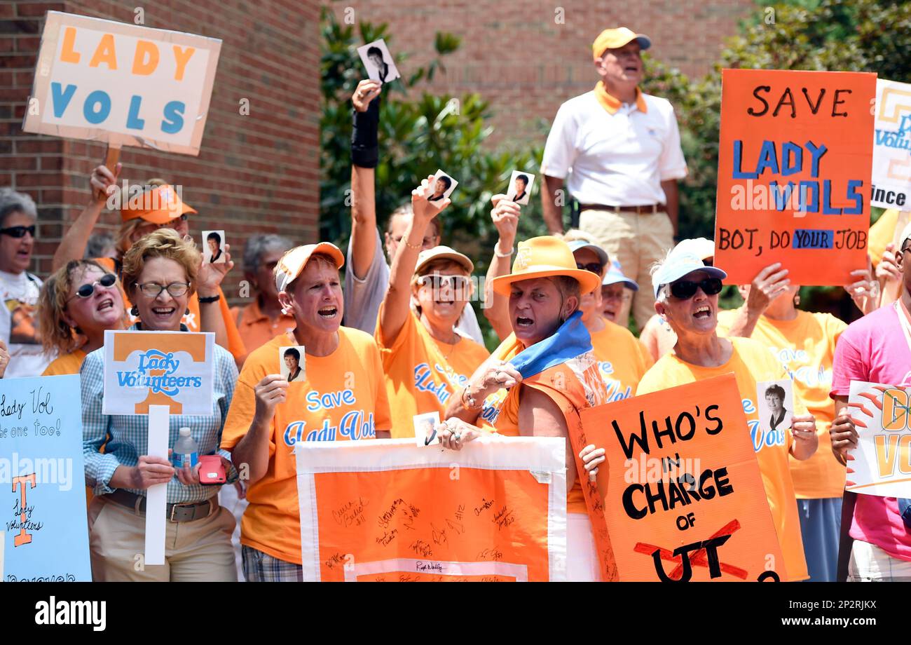 Protestors rally in support of the Lady Volunteers nickname before the