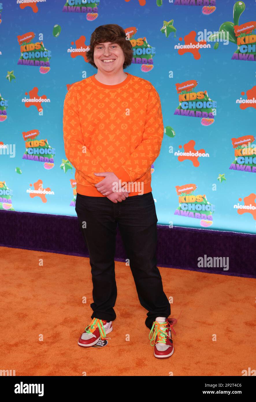 Matthew Beem arrives at the Nickelodeon Kids’ Choice Awards on Saturday