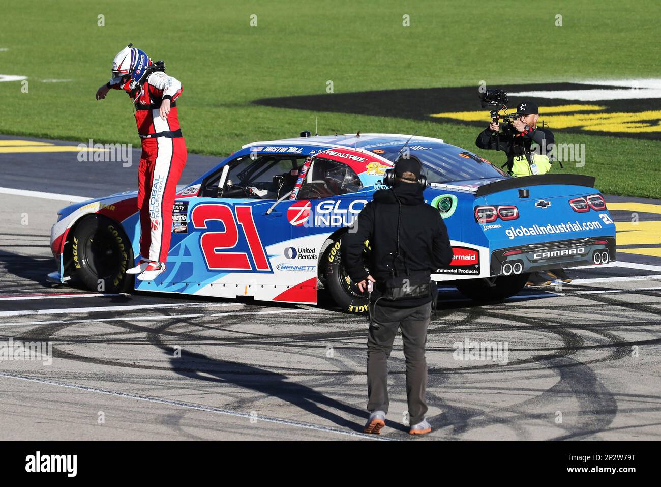 LAS VEGAS, NV MARCH 04 Austin Hill (21 Richard Childress Racing