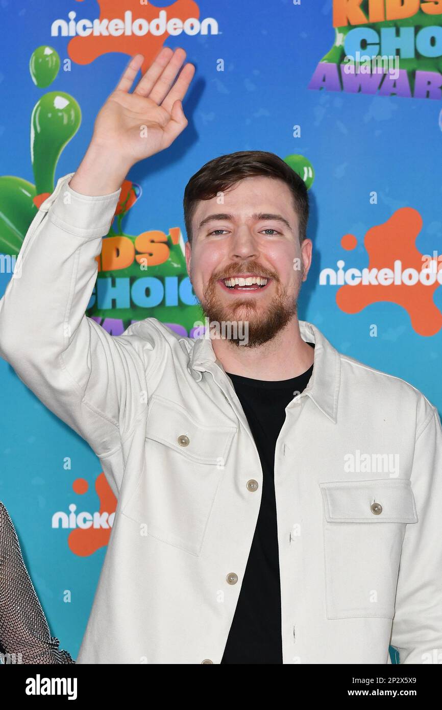 Mrbeast Attends The 2023 Nickelodeon Kids' Choice Awards At Microsoft 