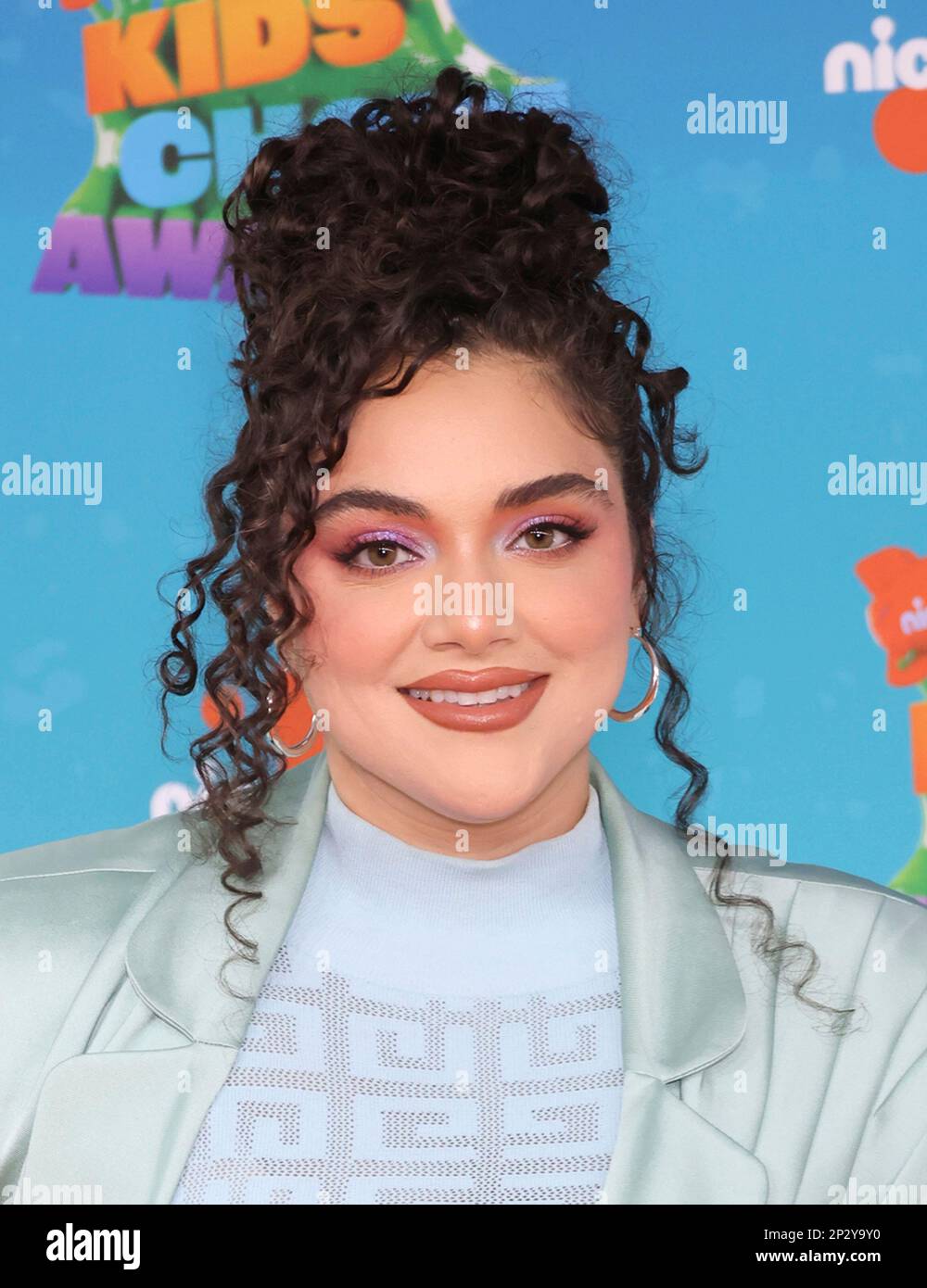 Kiara Pichardo arrives at the Nickelodeon Kids' Choice Awards on