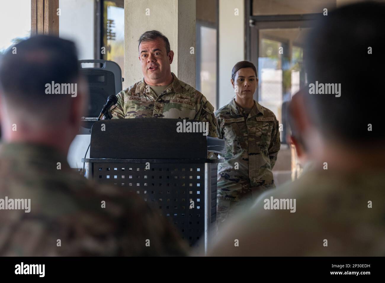 U s air force col juan garc a incoming commander of the 156th