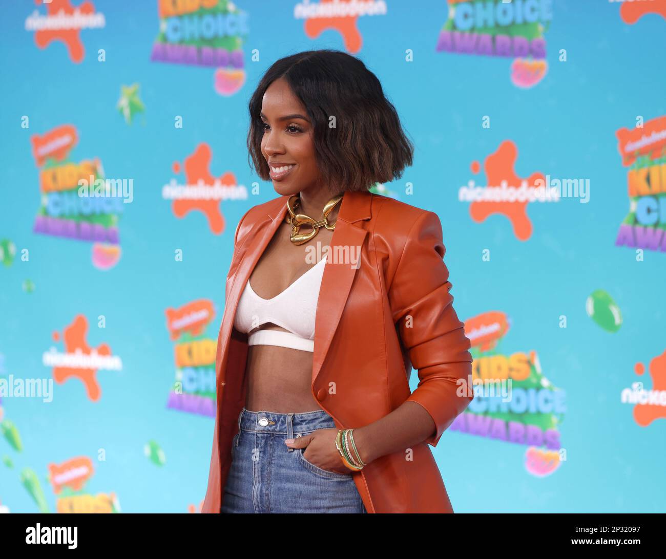 Kelly Rowland In Bikini Top With Son & Husband At Kids Choice