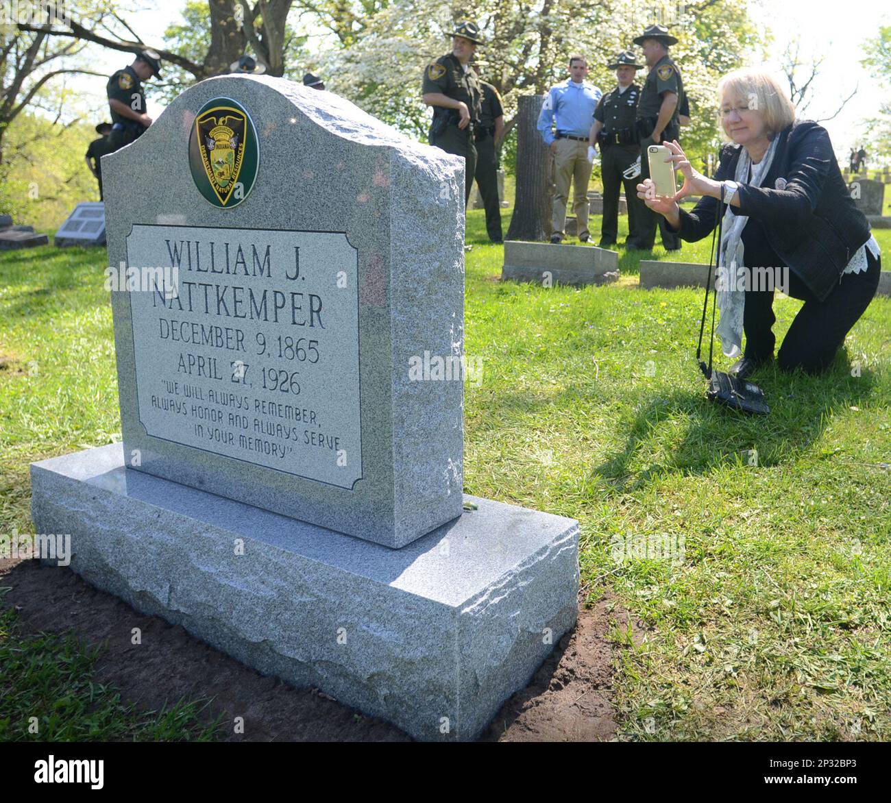 William Nattkemper's great grand niece Mark Ann Burns takes a picture