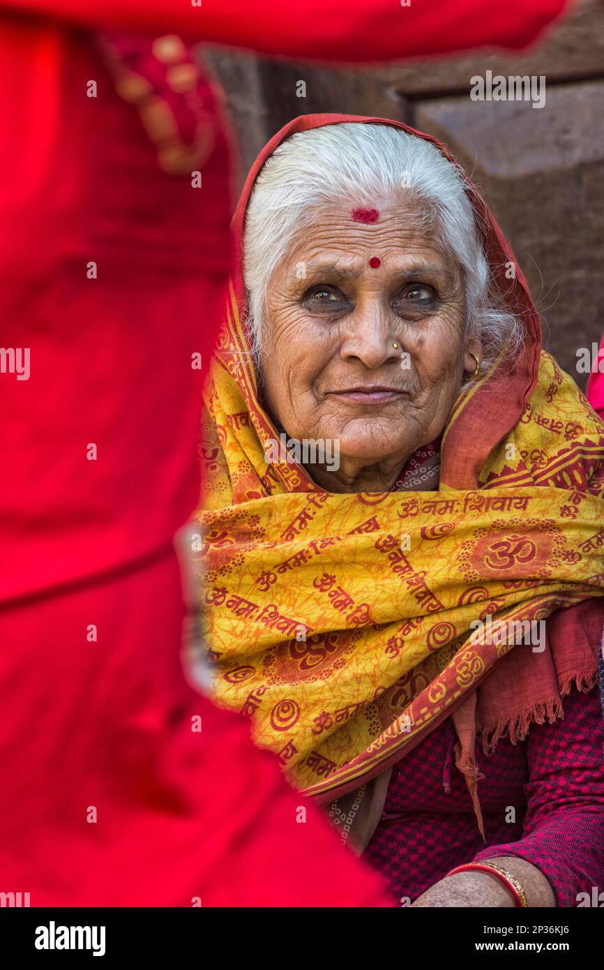 Nepalese woman with nose jewellery and headscarf, Bandipur, Tanahun district, Nepal Stock Photo