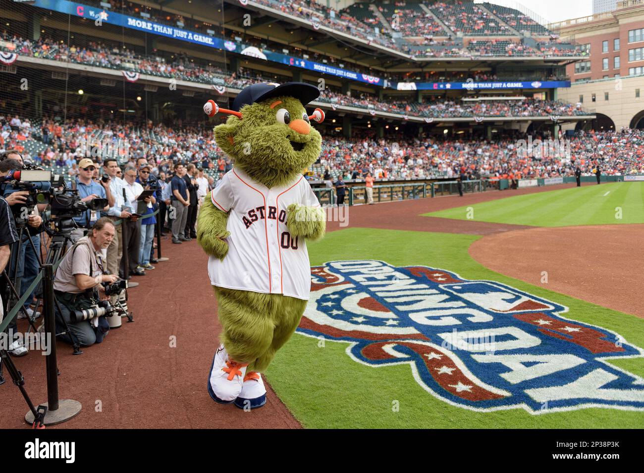 April 6, 2015: Houston Astros Mascot, Orbit showing off for the  photographers during pre-game ceremonies on Opening Day where the Houston  Astros take on the visiting Cleveland Indians. (Icon Sportswire via AP