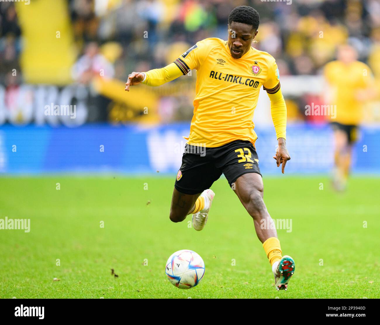 Munich, Germany. 30th Jan, 2023. Soccer: 3rd league, TSV 1860 Munich - Dynamo  Dresden, Matchday 20, Stadion an der Grünwalder Straße. The players of  Munich cheer about the goal for 1:0. Credit