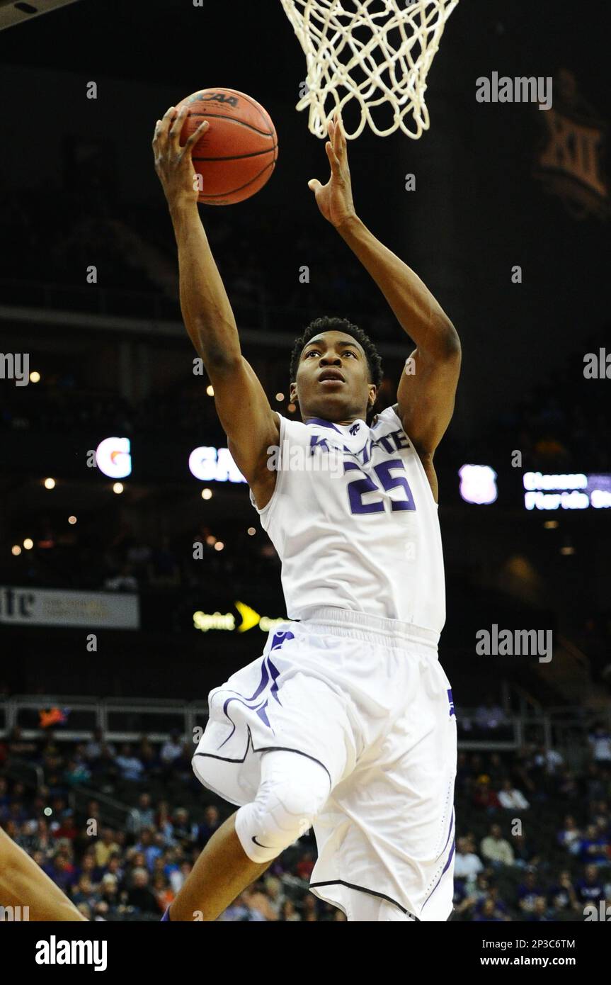 March 11,2015: Kansas State Wildcats guard/forward Wesley Iwundu (25)drives  to the basket during the NCAA Basketball game between the Kansas State  Wildcats and the TCU Horned Frogs at the Sprint Center in