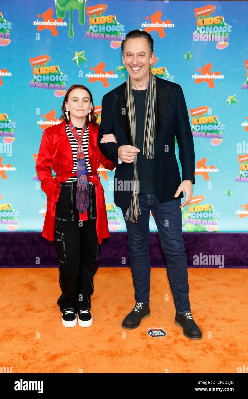 Evie Rose Valentine and Steve Valentine arrive at Nickeodeon's Kids' Choice Awards 2023 at Microsoft Theatre Los Angeles, USA, on 04 March 2023. Stock Photo