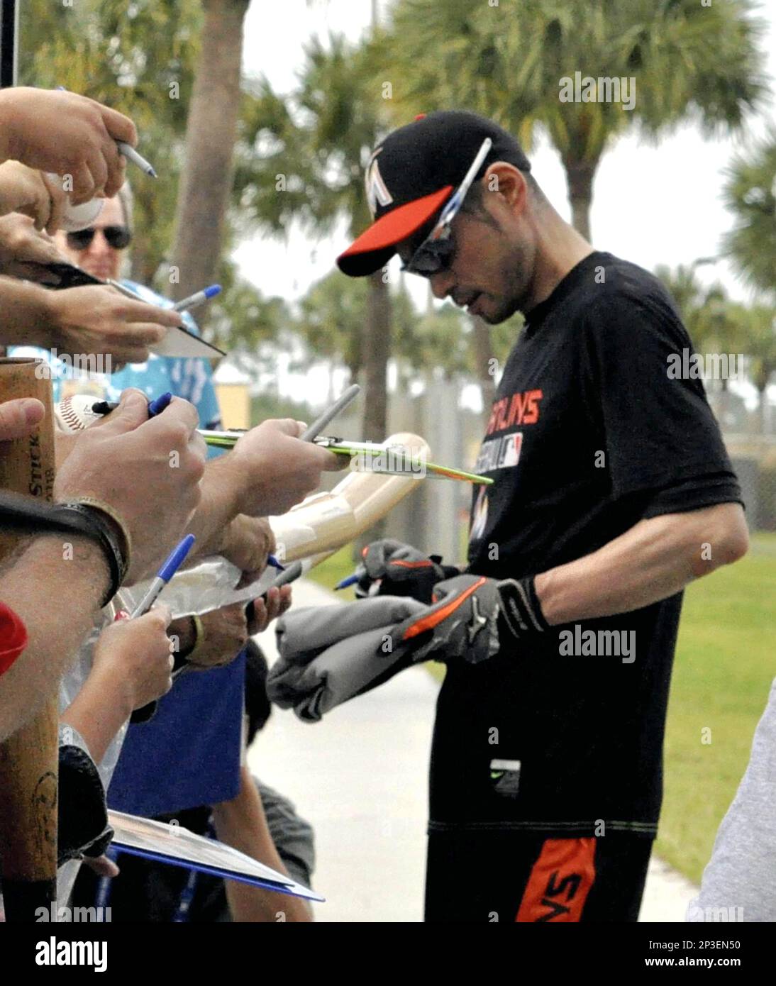 Ichiro Suzuki leaves the Yankees and settles for Miami Marlins - Pinstripe  Alley