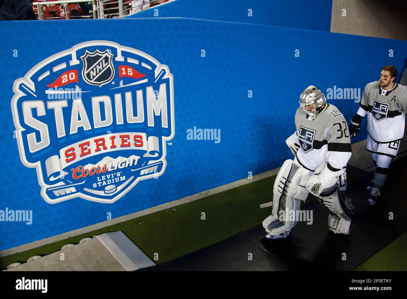 Jonathan quick stadium series jersey sales