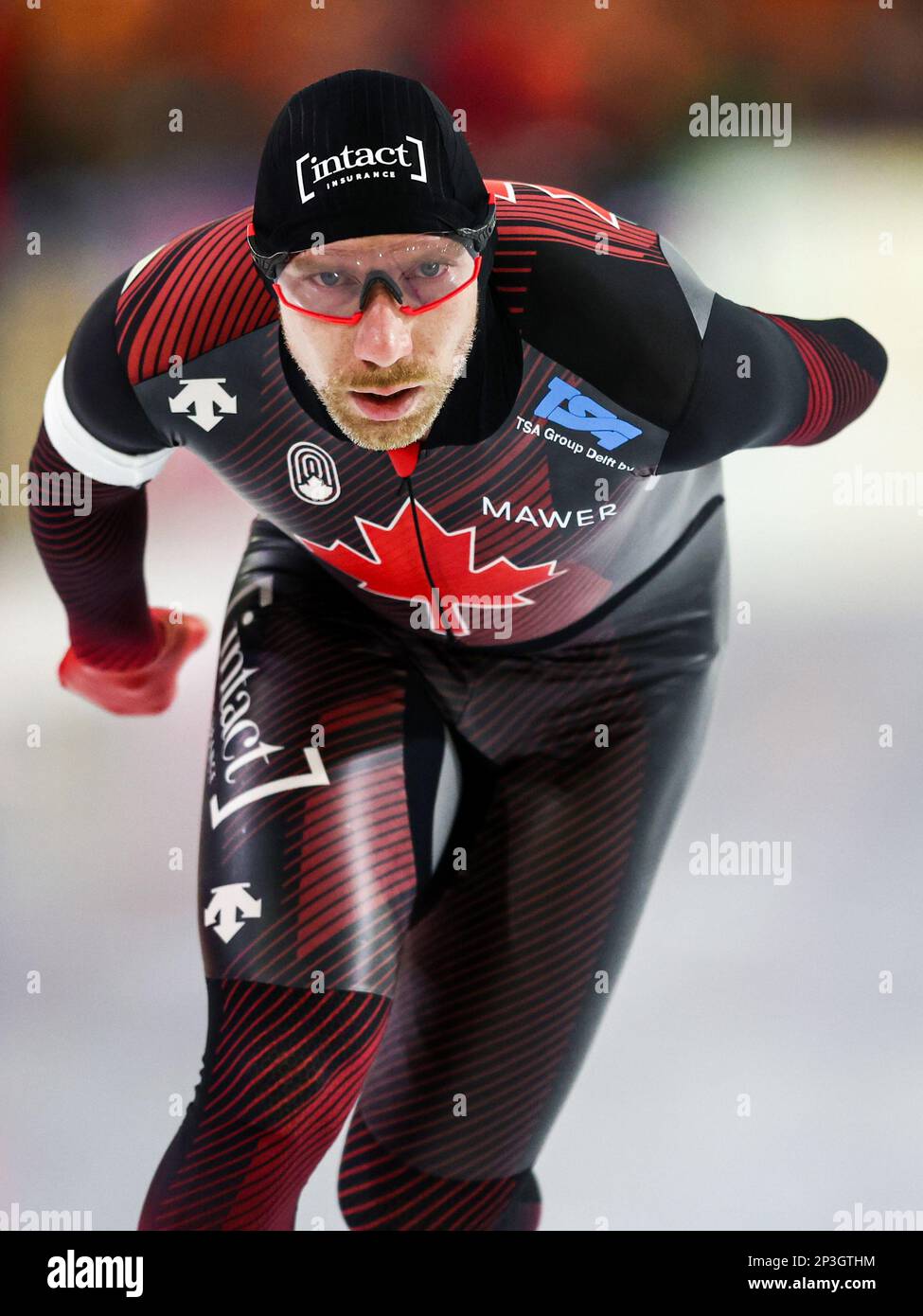 HERENVEEN TedJan Bloemen (CAN) during the 10,000 meters for men at