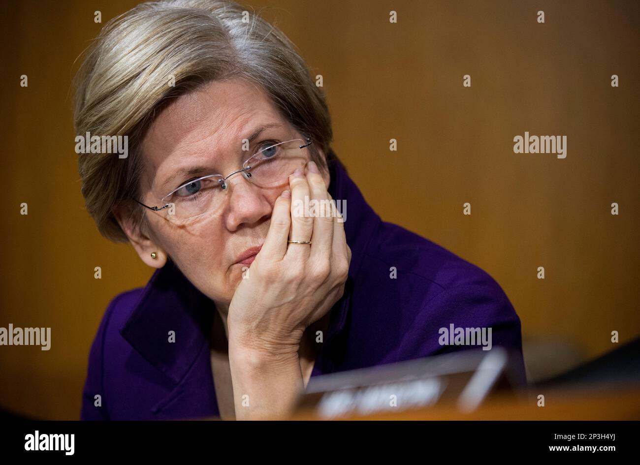 UNITED STATES - NOVEMBER 14: Sen. Elizabeth Warren, D-Mass., attends a ...