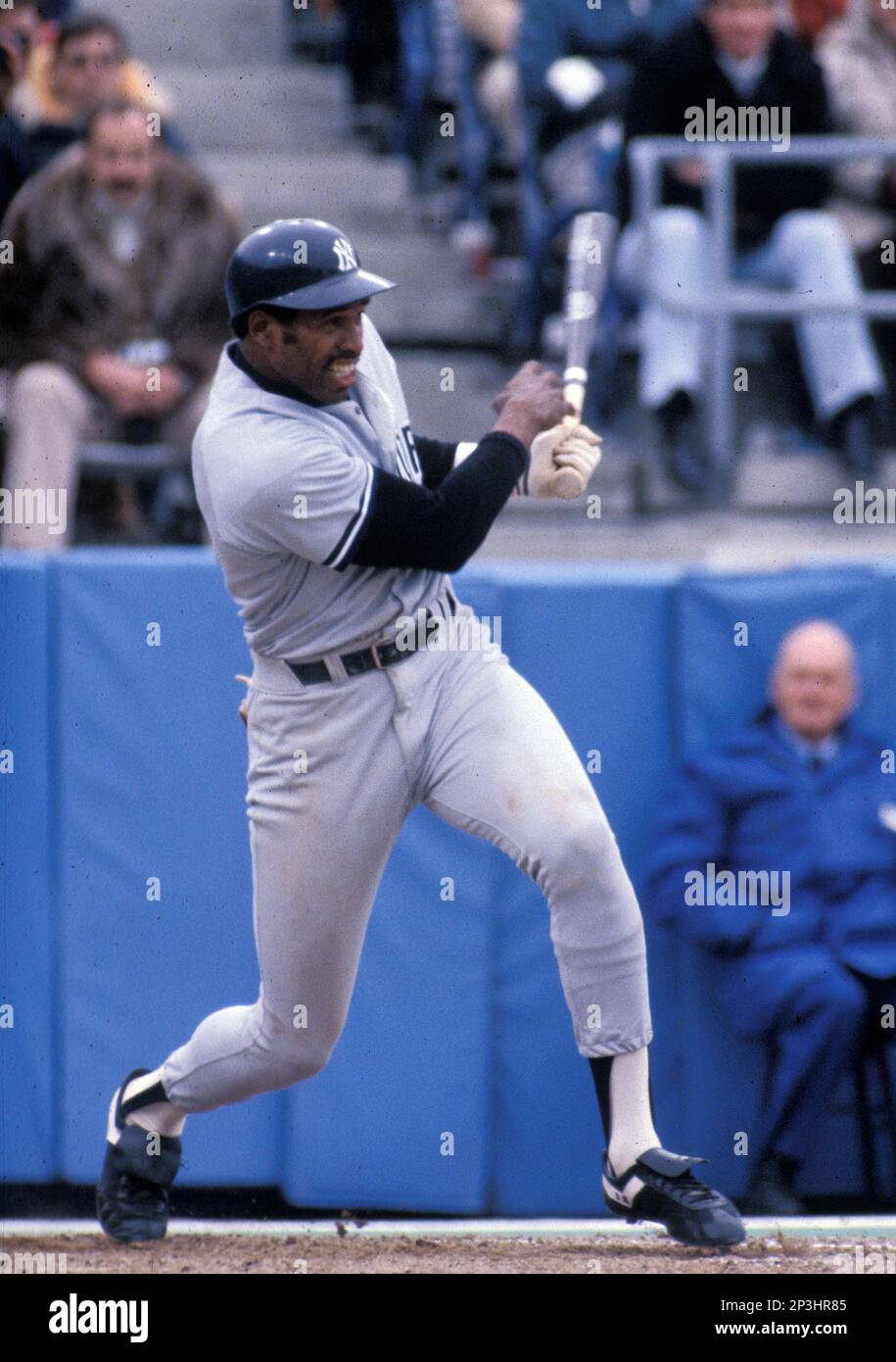 New York Yankees Dave Winfield (31) during a game from his career Dave  Winfield played for 22 years, with 6 different team, was a 12-time All Star  and elected to the Baseball Hall of Fame in 2001.(AP Photo/David Durochik  Stock Photo - Alamy