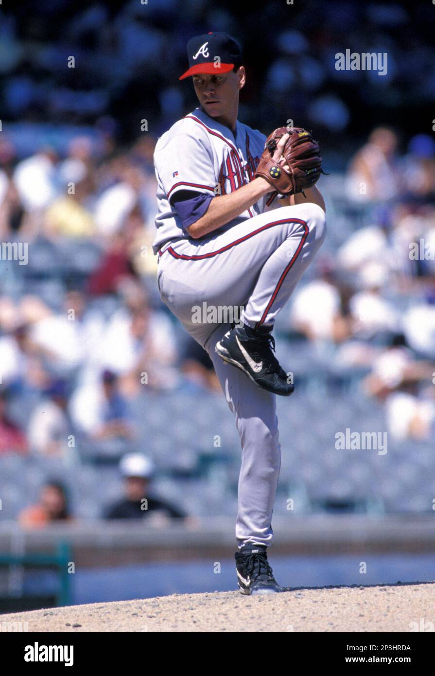 Atlanta Braves Tom Glavine (47) in action during a game from
