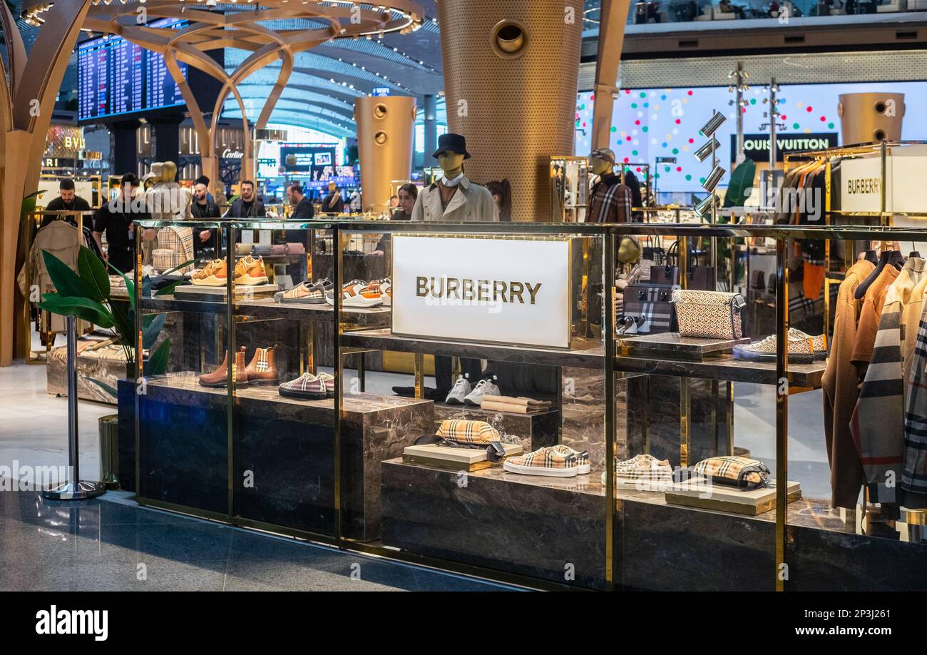 Louis Vuitton logo in the store at the international airport of Istanbul,  Turkey Stock Photo - Alamy