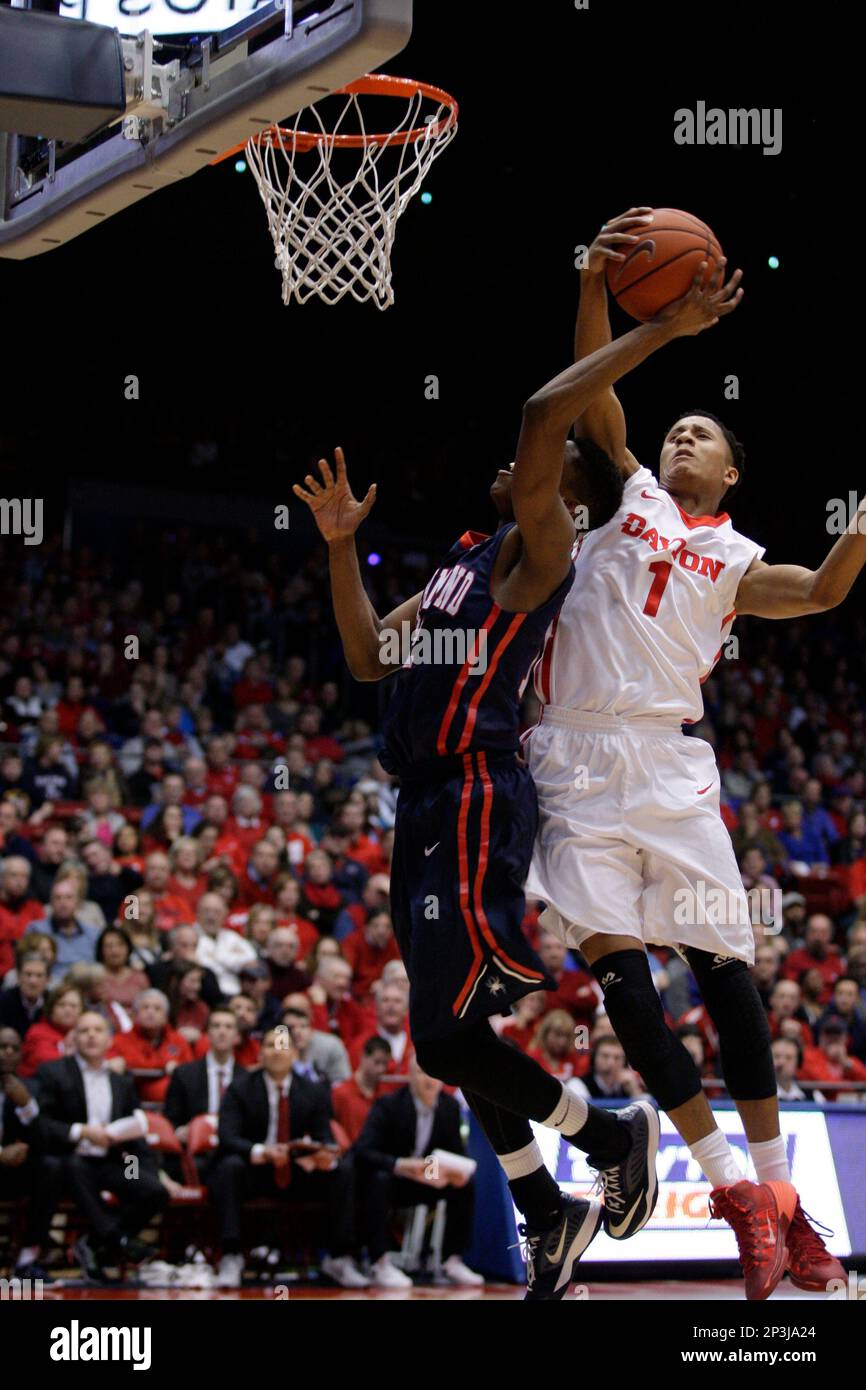 January 24, 2015 Dayton Flyers guard Darrell Davis (1) blocks the shot