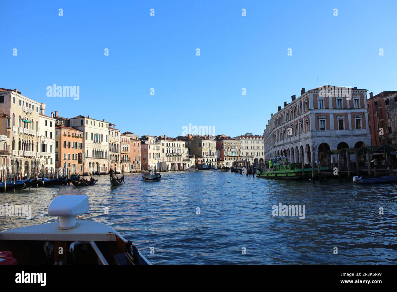 Old town venice canal hi-res stock photography and images - Alamy
