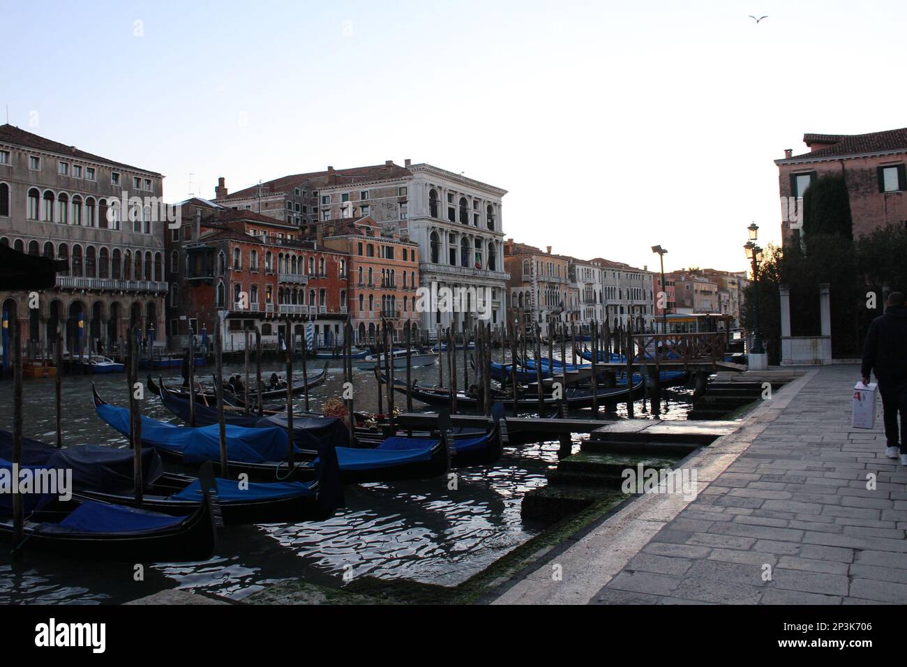 Old town venice canal hi-res stock photography and images - Alamy