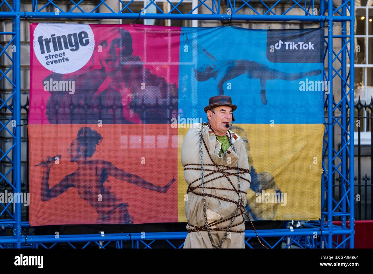 Contortion hires stock photography and images Alamy