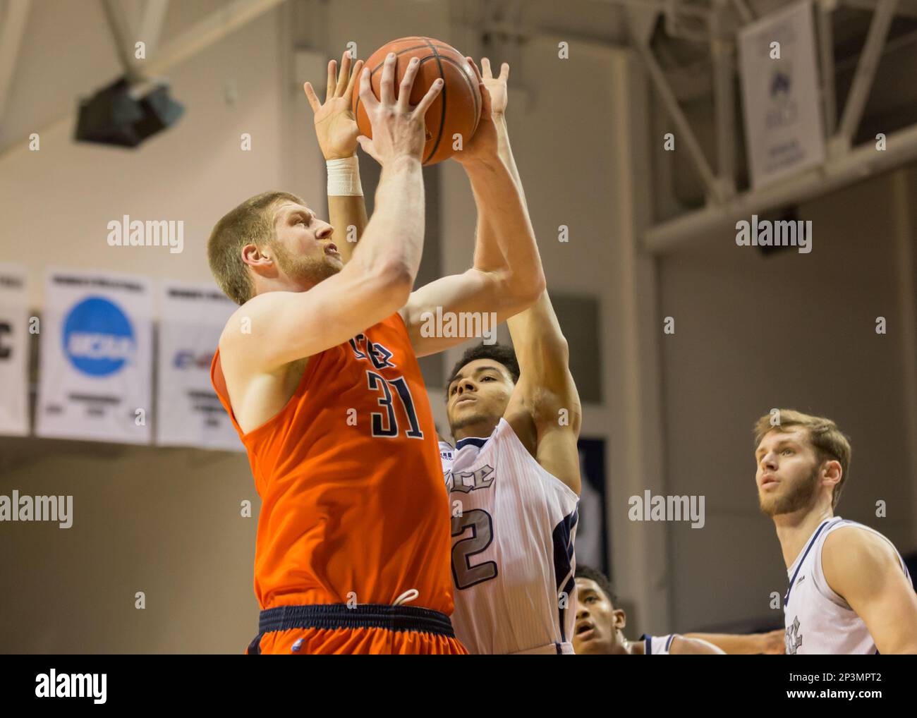 Men's Basketball - UTEP Miners