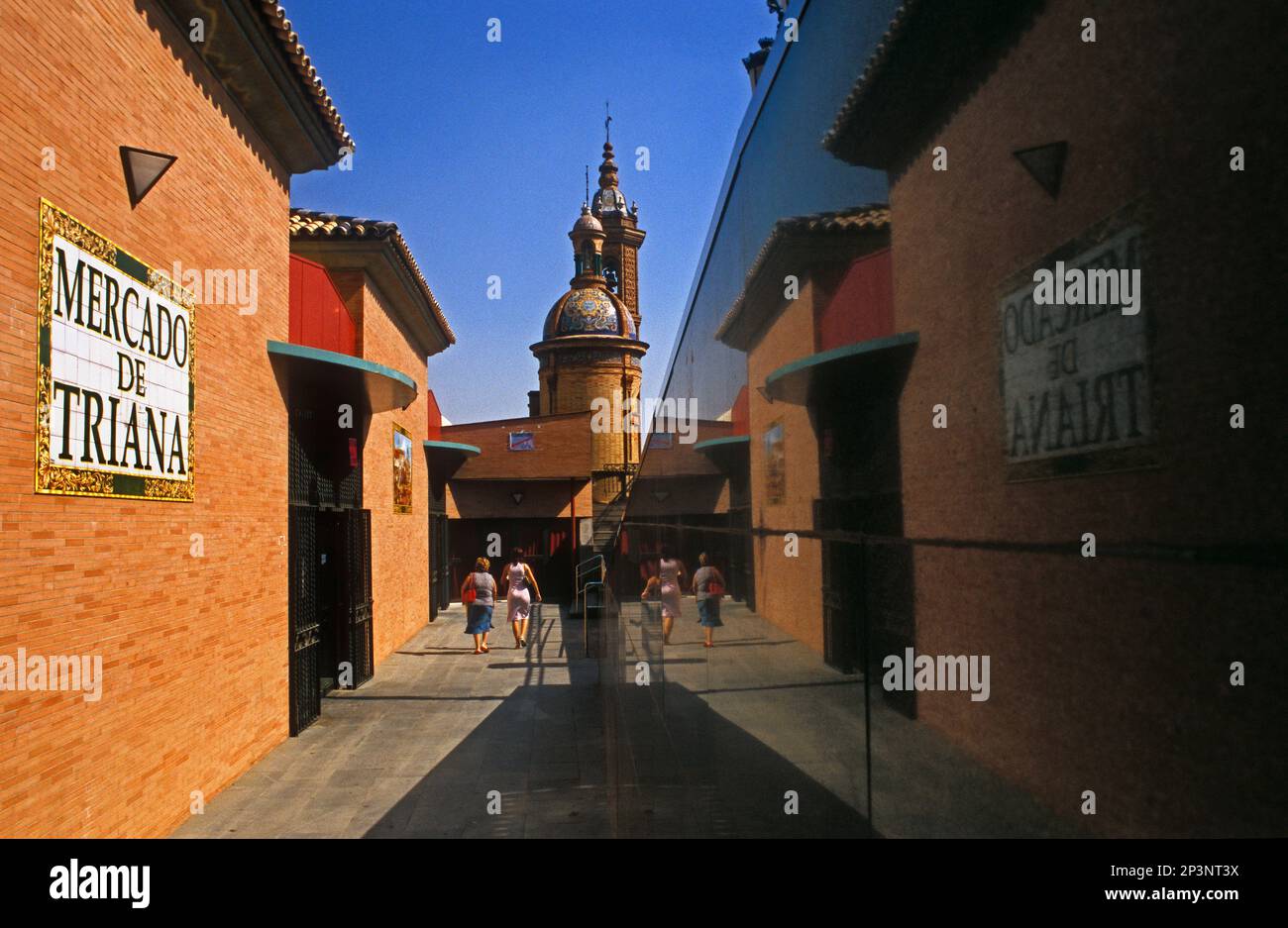 Triana market place hi-res stock photography and images - Alamy