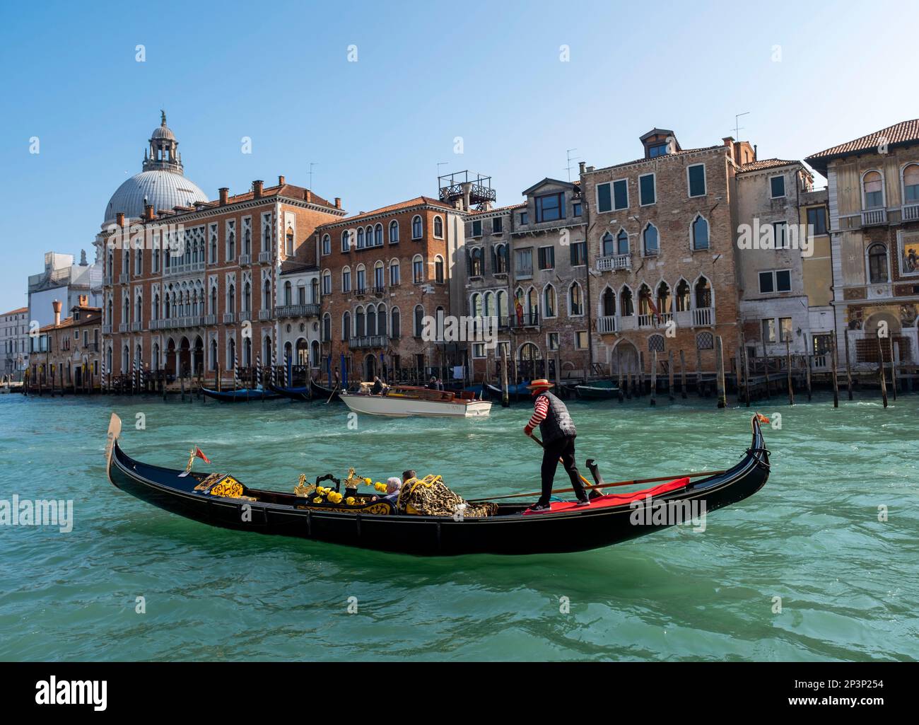 Grand canal venice gondola hi-res stock photography and images - Alamy